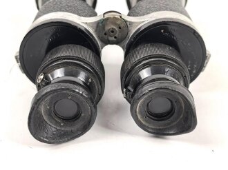 Frankreich , Dienstglas 7 x 50 "Modele 1933 Type 1". Hersteller Huet Paris. Klare Durchsicht, Strichplatte deutlich rechts oben . Guter Gesamtzustand