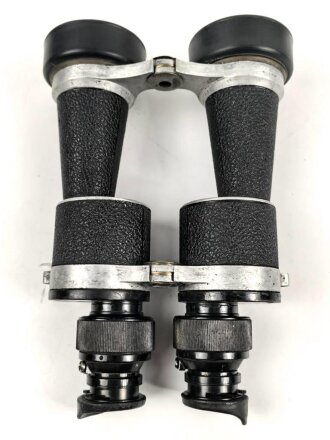 Frankreich , Dienstglas 7 x 50 "Modele 1933 Type 1". Hersteller Huet Paris. Klare Durchsicht, Strichplatte deutlich rechts oben . Guter Gesamtzustand