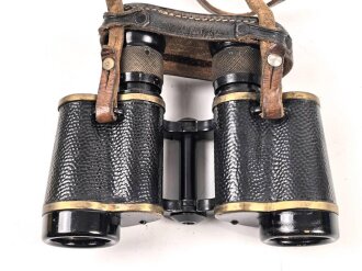 Doppelfernrohr 6 x 30 mit mir unbekanntem Herstellerlogo. Klare Durchsicht, Strichplatte deutlich. Guter Gesamtzustand, in zugehörigem Köcher, dieser "LPN" markiert.