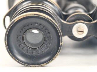 Ziviles Doppelfernrohr  " Opernglas" Markiert " Voigtländer & Sohn" Mitteltrieb läuft, gute Durchsicht.  Austrittsdurchmesser etwa 56mm. Befestigung des Mitteltrieb neuzeitlich "repariert"