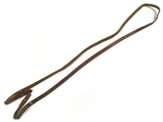 Trageriemen für ein Fernglas. Braunes Leder, Breite 9,4mm, Gesamtlänge 132cm