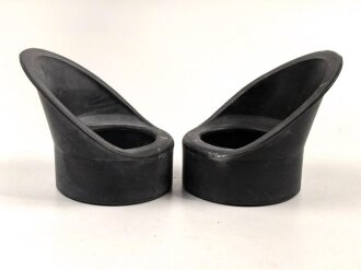Paar neuzeitliche Okularringe aus weichem Gummi für optisches gerät. Innendurchmesser 42mm