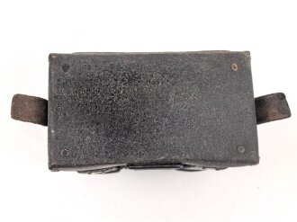 Kaiserreich und 1. Weltkrieg, lederner Behälter zum Doppelfernrohr 03 von Goertz Berlin. Guter Gesamtzustand