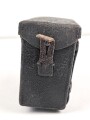 Kaiserreich und 1. Weltkrieg, lederner Behälter zum Doppelfernrohr 03 von Goertz Berlin. Guter Gesamtzustand
