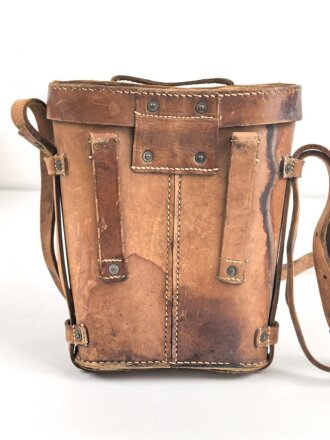 Großbritannien, Fernglasbehälter höchstwahrscheinlich aus der zeit des 2. Weltkrieg. Höhe 22cm, stark gebrauchtes Stück