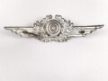 Luftwaffe, Kokarde mit Schwinge für die Schirmmütze . Aluminium, ein Splint fehlt