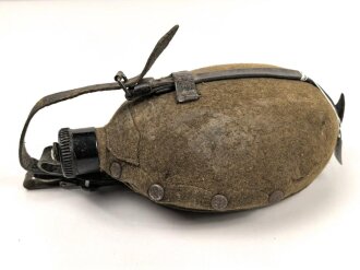 Feldflasche Wehrmacht, Ausführung 1 Liter, gebraucht, ungereinigt