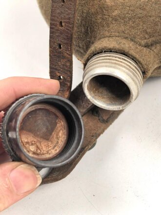 Feldflasche Wehrmacht, Ausführung 1 Liter, gebraucht, ungereinigt