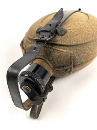 Feldflasche Wehrmacht, Ausführung 1 Liter, gebraucht, ungereinigt