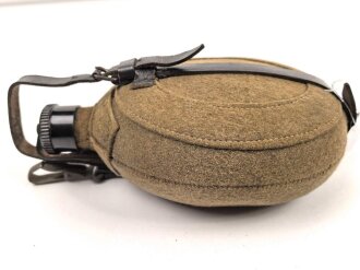 Feldflasche Wehrmacht, Ausführung 1 Liter, gebraucht, ungereinigt