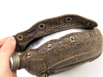 Feldflasche Wehrmacht, Ausführung 1 Liter, gebraucht, ungereinigt