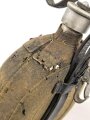 Feldflasche Wehrmacht, Ausführung 1 Liter, gebraucht, ungereinigt, defekt