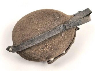 Feldflasche Wehrmacht, gebraucht, ungereinigt, defekt