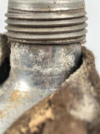 Feldflasche Wehrmacht, gebraucht, ungereinigt, defekt