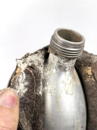 Feldflasche Wehrmacht, gebraucht, ungereinigt, defekt