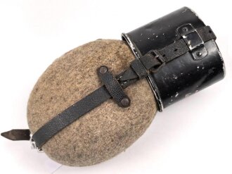 Feldflasche Wehrmacht, Wiederverwendeter Korpus von 1935.