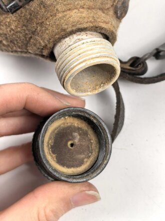 Feldflasche Wehrmacht, Wiederverwendeter Korpus von 1935.