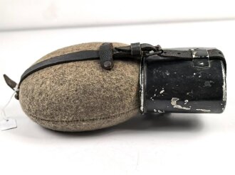 Feldflasche Wehrmacht, Wiederverwendeter Korpus von 1935.