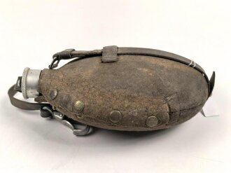 Feldflasche Wehrmacht, stark gebraucht, ungereinigt