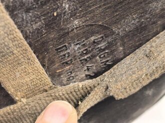 Feldflasche in Tropenausführung Wehrmacht, gebraucht, ungereinigt, defekt