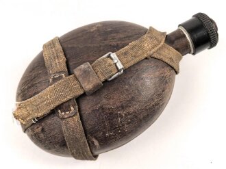 Feldflasche in Tropenausführung Wehrmacht, gebraucht, ungereinigt, Eigenwillige Konstruktion