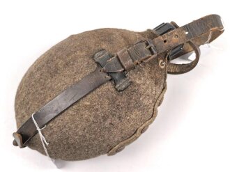 Feldflasche Wehrmacht, Gebraucht, ungereinigt