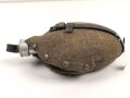 Feldflasche Wehrmacht, stark gebraucht, ungereinigt, Bezug lässt sich nicht schliessen