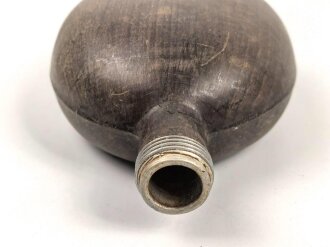 Korpus für eine Feldflasche in Tropenausführung der Wehrmacht , ungereinigt