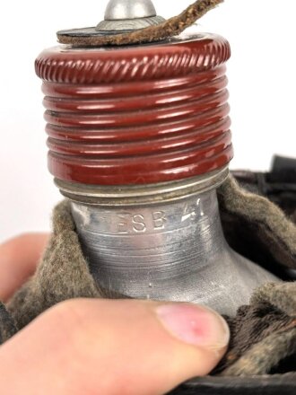 Feldflasche für Helferinnen ( kleinere Ausführung als die 0,7 Liter Flasche der Wehrmacht.