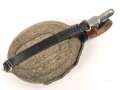 Feldflasche für Helferinnen ( kleinere Ausführung als die 0,7 Liter Flasche der Wehrmacht.