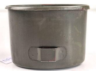 Becher für eine Feldflasche der Wehrmacht, Hersteller MN42