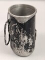 Becher für eine Feldflasche der Wehrmacht, Hersteller MKK39
