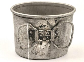 Becher  für eine Feldflasche der Wehrmacht, Hersteller OHW39