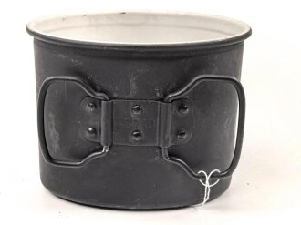 Becher  für eine Feldflasche der Wehrmacht,...