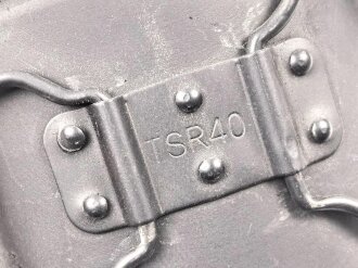 Becher  für eine Feldflasche der Wehrmacht,...