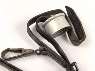 Belederung  für eine Feldflasche der Wehrmacht, Gebraucht