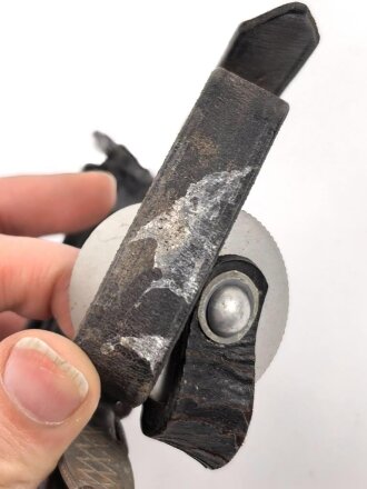 Belederung  für eine Feldflasche der Wehrmacht, Gebraucht