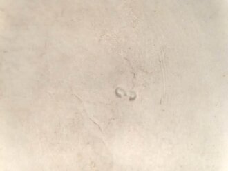 Friedrich der Große "Der alte Fritz" , Porzellanfigur hergestellt um die Jahrhundertwende von Aelteste Volkstedter Porzellanmanufaktur. Unbeschädigtes Stück, der Stock aus Holz fehlt. Gesamthöhe etwa 46cm