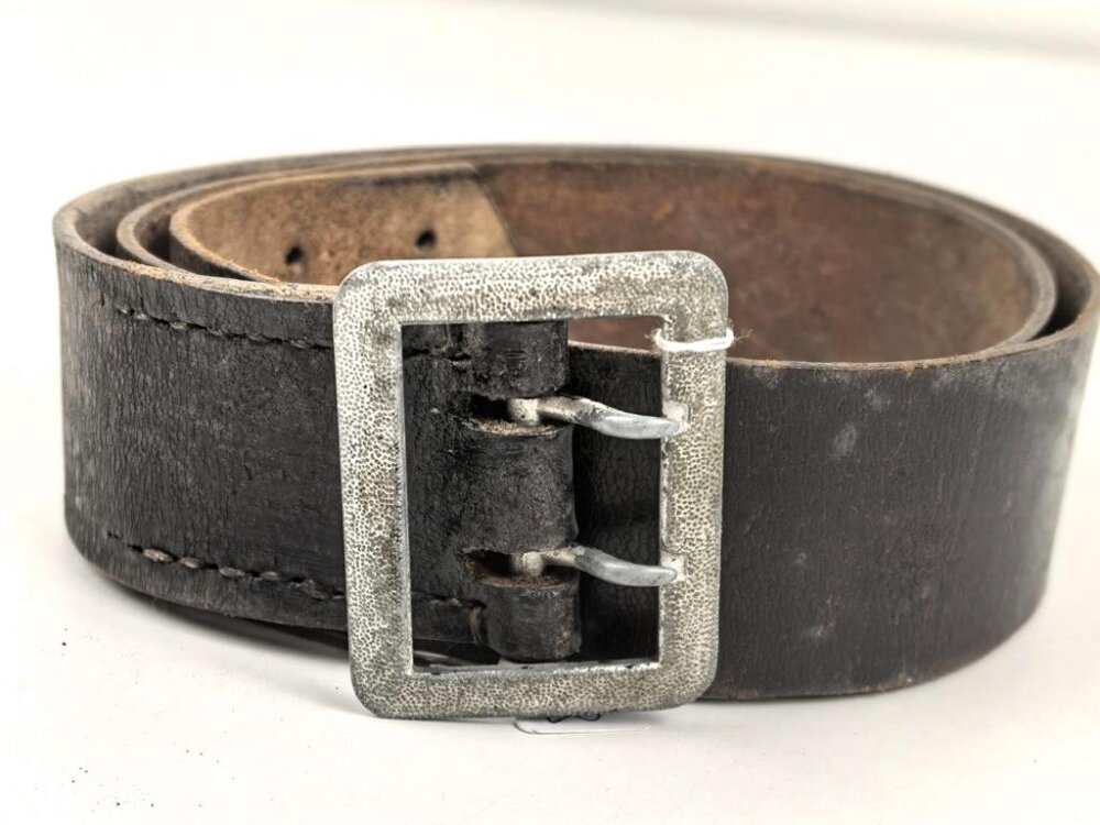 LEATHER VILLAGE Vollnarbenleder – 30,5 X 61 Cm, 2 Mm Dick, Dunkelbraun Für Bastelprojekte