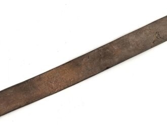 Zweidornkoppel für Offiziere des Heeres. Dunkelbraunes Leder, Höhe 45mm, Gesamtlänge 105cm. Könnte auch aus der Nachkriegszeit sein