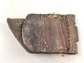 Lederzunge zum Koppelschloss für Mannschaften der Wehrmacht. Stark gebraucht