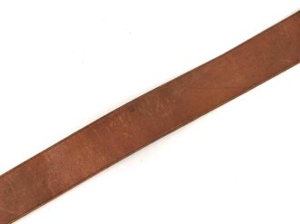 Zweidornkoppel für Offiziere von Parteiverbänden. Braunes Leder, Höhe 60mm, Gesamtlänge 115cm, RZM markierteSchliese von Assmann, dise vergoldet