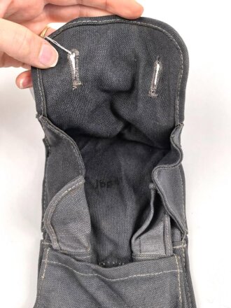 Blaue Koppeltasche für einen Ersatz Gasmaskenfilter...