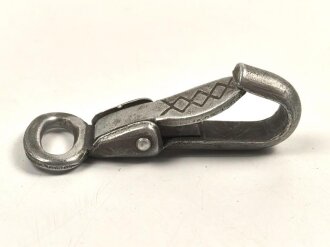 Haken aus Leichtmetall für die Feldflasche der...