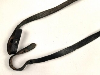 Trageriemen für ein Fernglas. Schwarzes Leder, Gesamtlänge 85cm