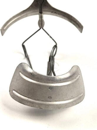 Gasmaskenspanner Wehrmacht, guter Zustand, datiert 1939