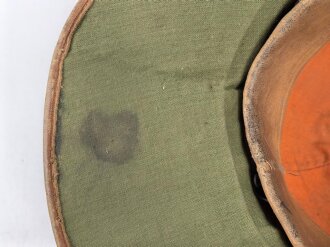 Tropenhelm Wehrmacht, oben leicht eingedrückt, Kopfgrösse 56