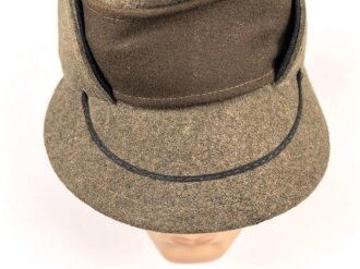 Reichsarbeitsdienst, Mütze für Mannschaften  Das Schweißleder angefressen, insgesamt leicht deformiert, sonst gut, Kopfgrösse etwa 57