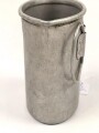 Trinkbecher aus Leichtmetall , Eigentumstück in gutem Zustand, ungereinigt