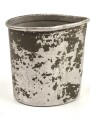 Trinkbecher aus Leichtmetall , Originallack, GNL 38, ungereinigt